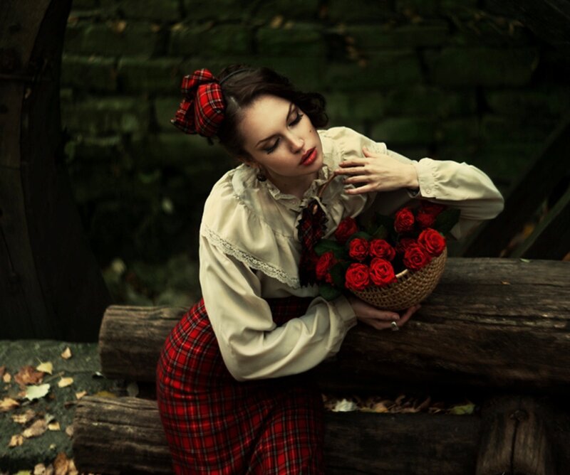 Woman with Roses — Red, Dramatic, Autumn