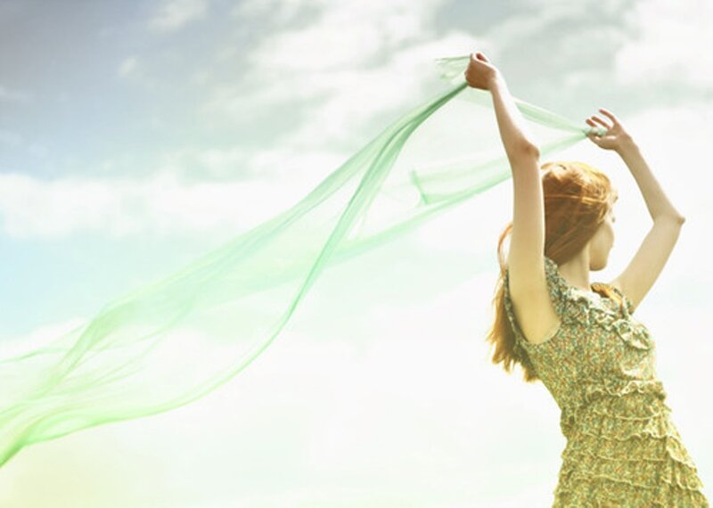 Woman with Scarf — Green, Serene