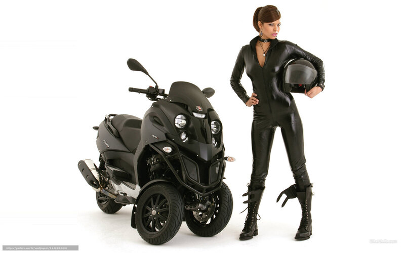 Woman with Scooter — Black, Confident