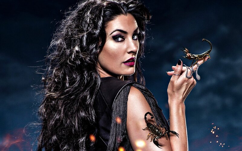 Woman with Scorpion — Black