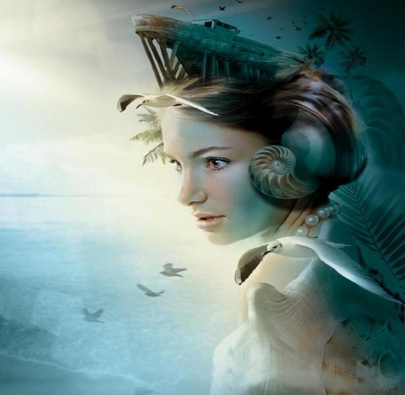 Woman with Seashell Headdress — Blue