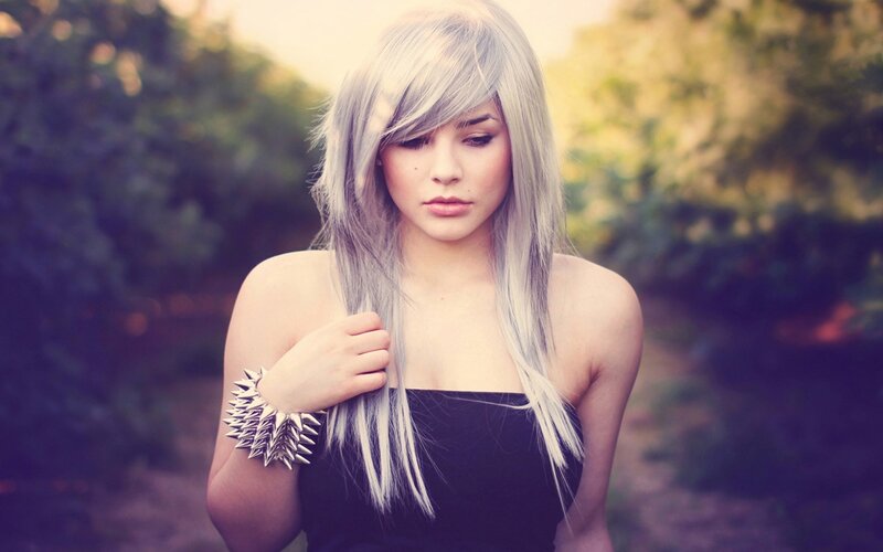 woman with silver hair
