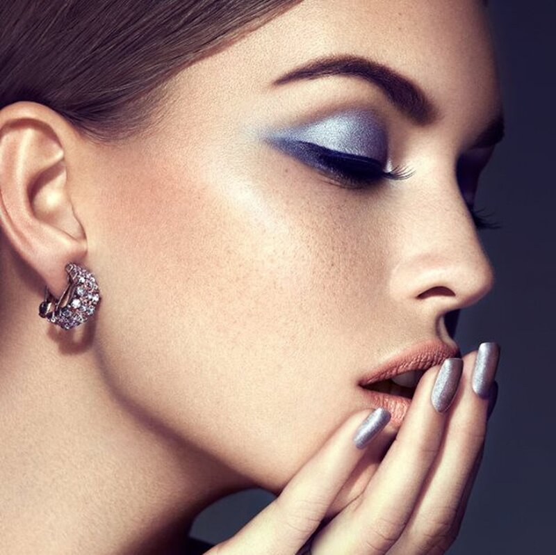 Woman with Silver Makeup — Dramatic, Photograph