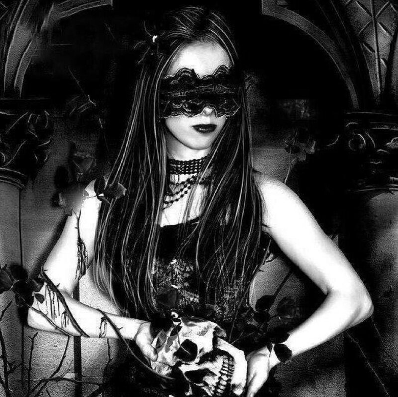Woman with Skull — Black, Dark