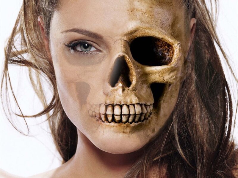 Woman with Skull Makeup — Brown, Dramatic