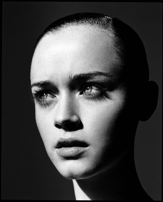 Woman with Slicked-back Hair — Black