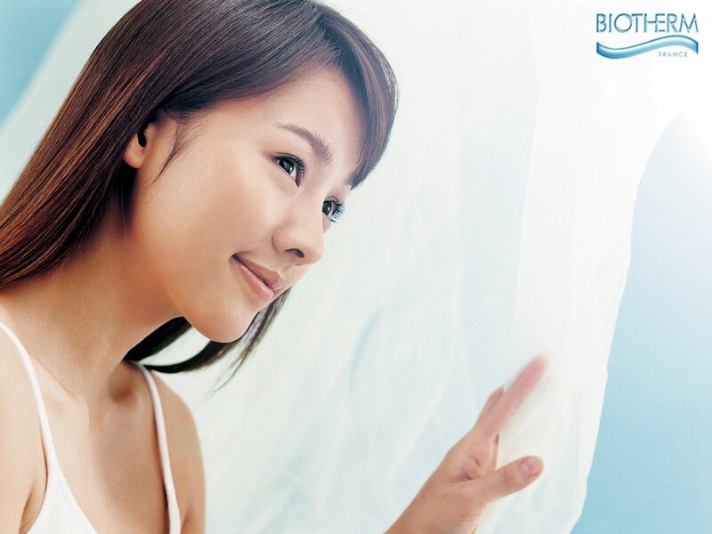 woman with smooth skin