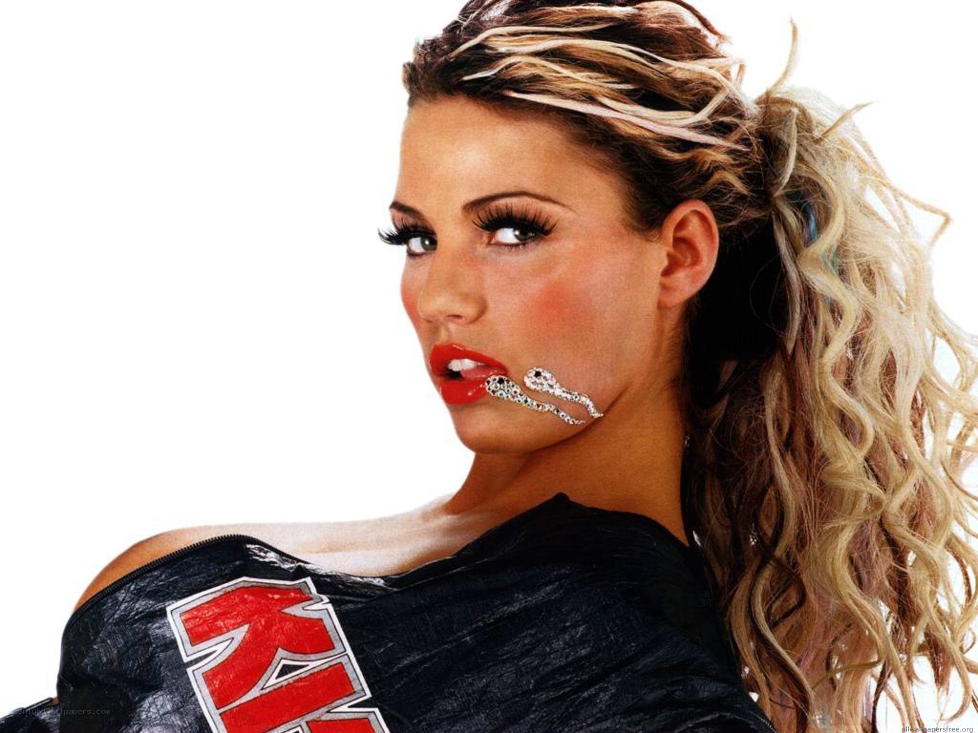 woman with snake on face
