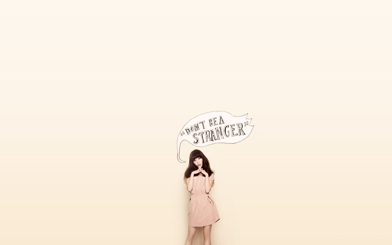 woman with speech bubble