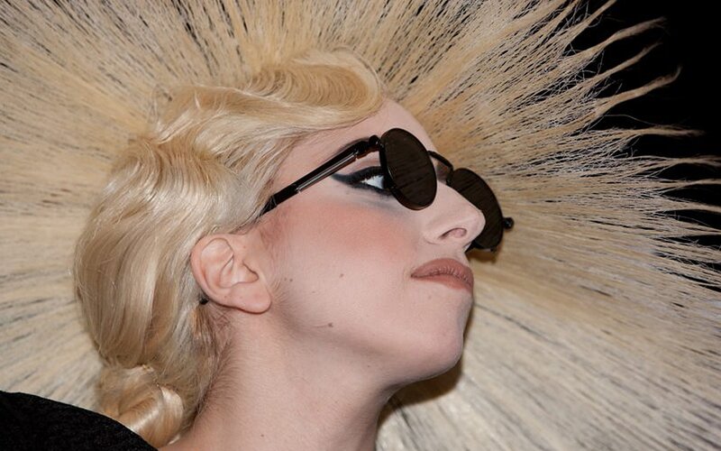 Woman with Spiky Blonde Hair — Dramatic