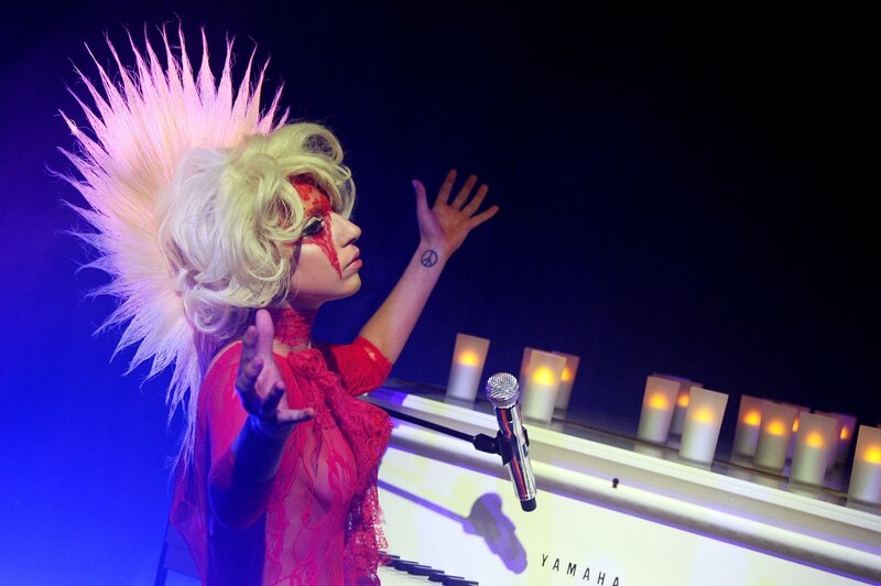 Woman with Spiky Hair — Red