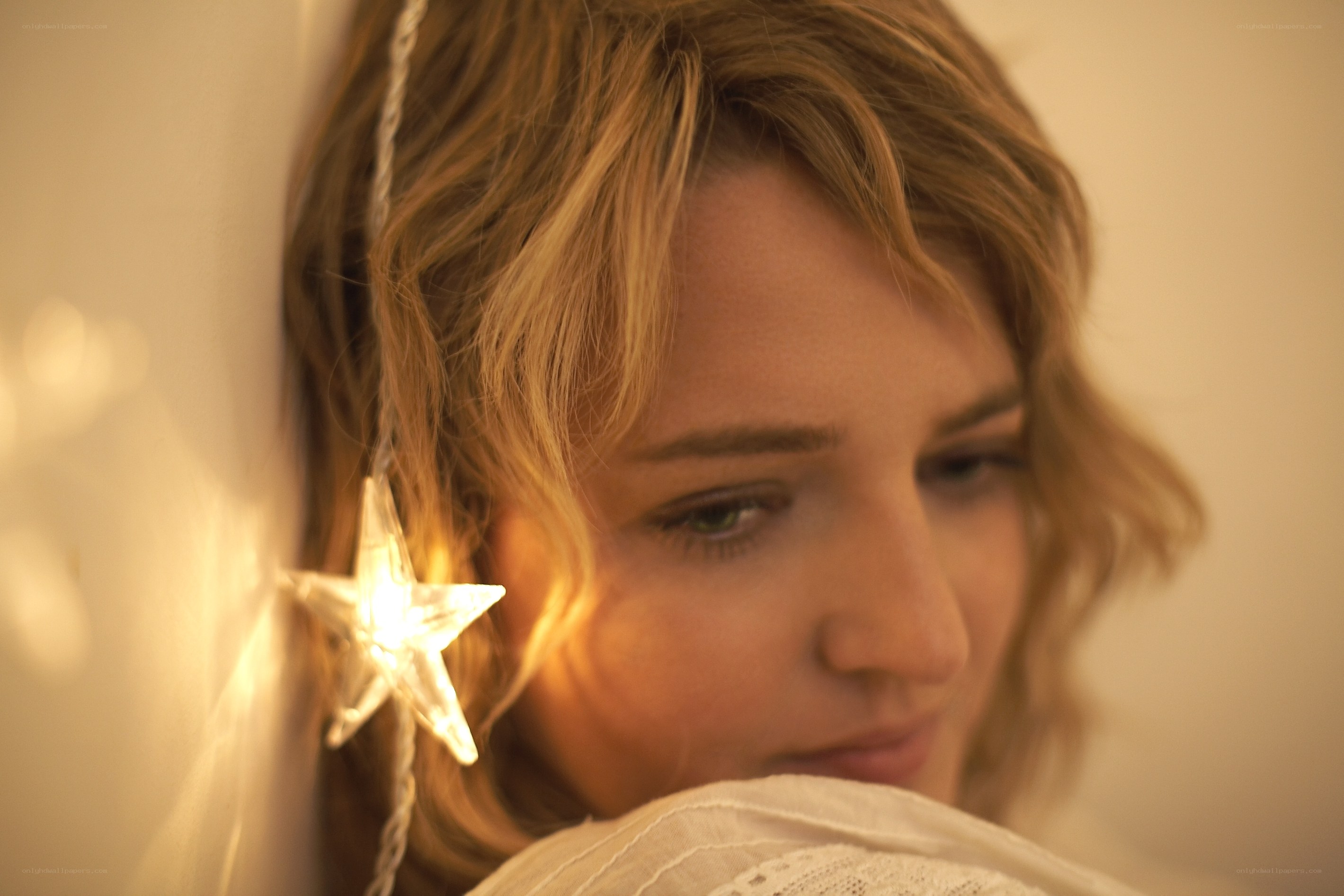 woman with star lights