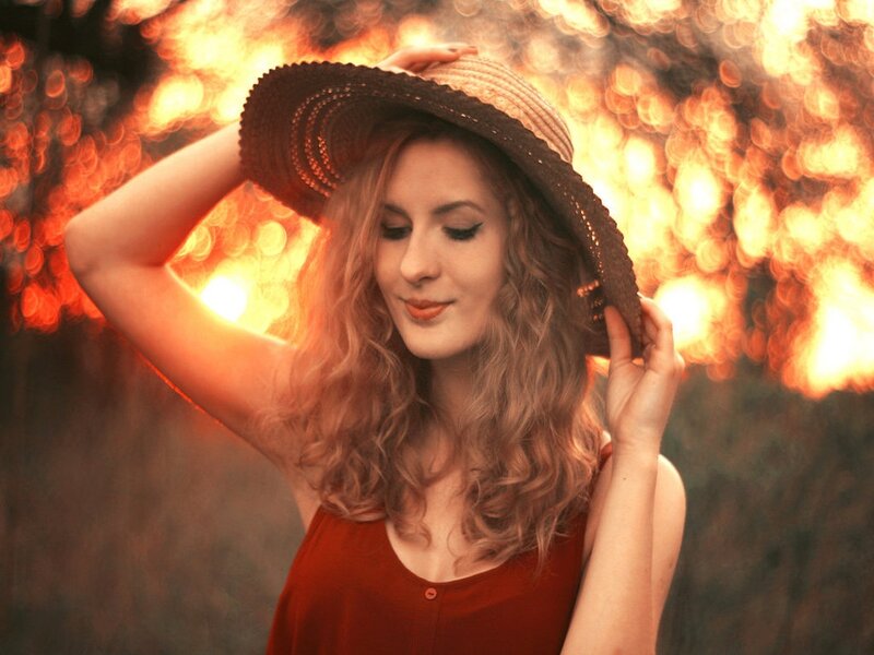 Woman with Straw Hat — Orange