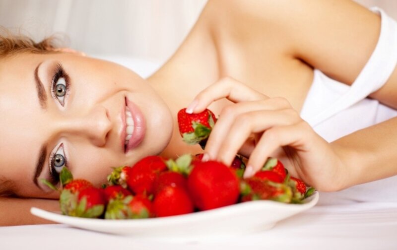 Woman with Strawberries — Red
