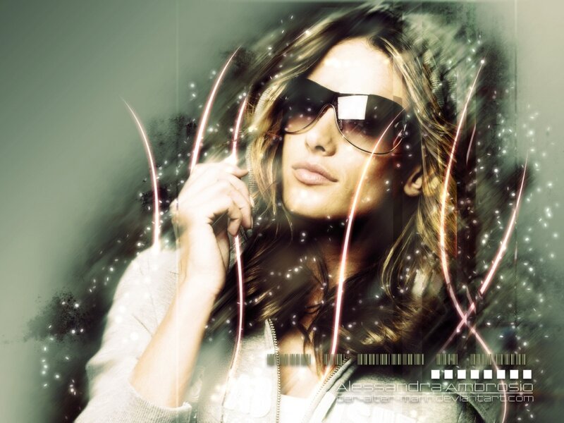 woman with sunglasses and light effects
