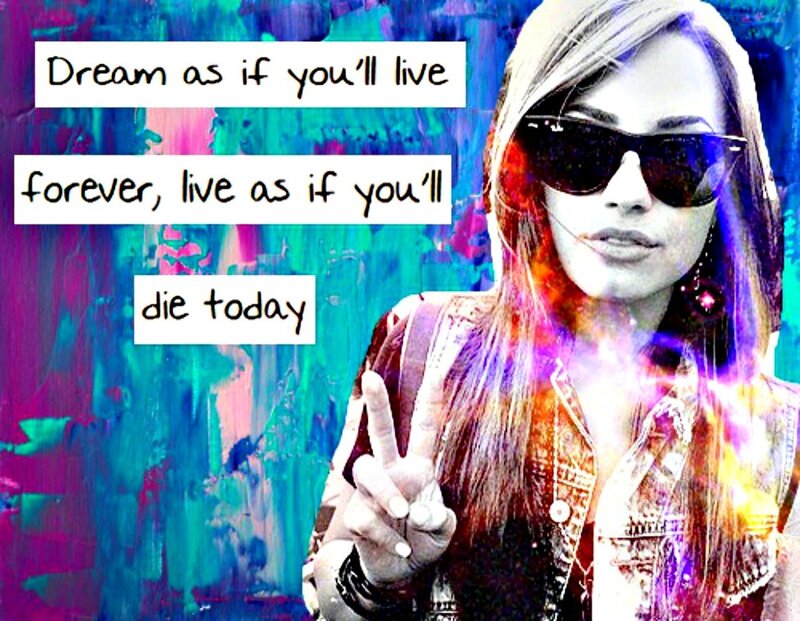 Woman with Sunglasses — Blue, Dreamy