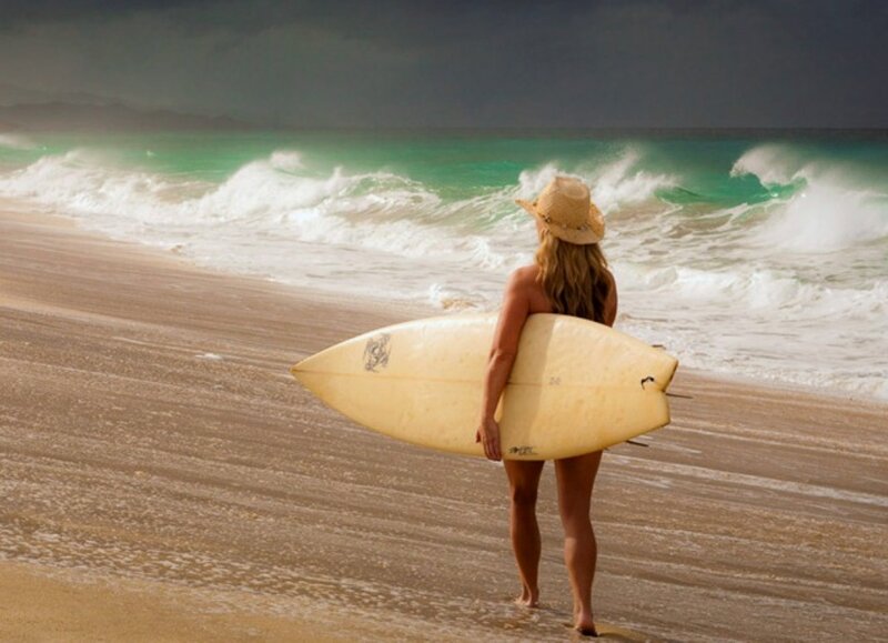 Woman with Surfboard — Brown, Dramatic