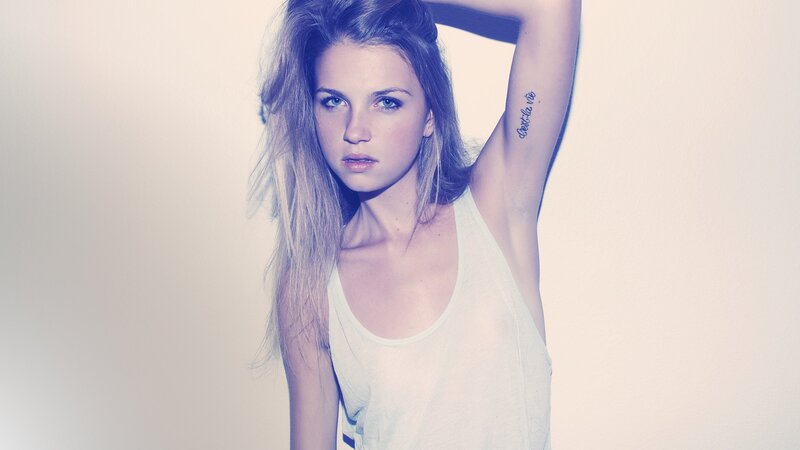 woman with tattoo on arm