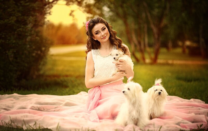 Woman with Three Dogs — Pink