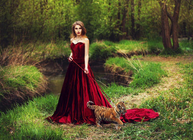 Woman with Tiger Cub — Red, Dramatic