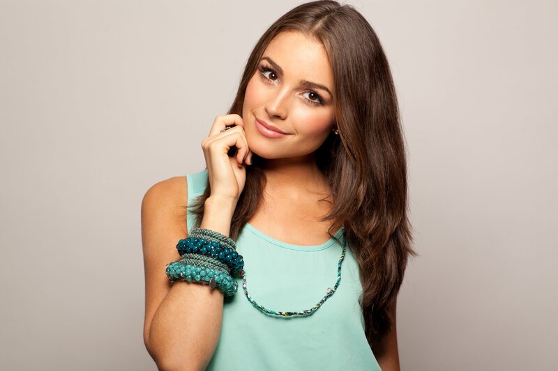 woman with turquoise jewelry