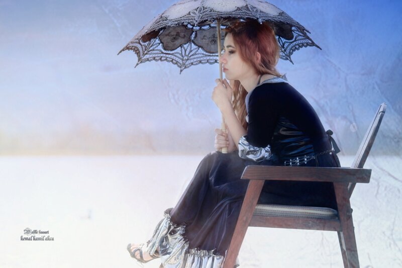 Woman with Umbrella — Black, Serene