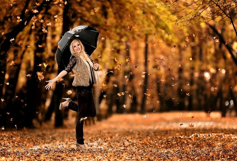 Woman with Umbrella — Brown, Playful