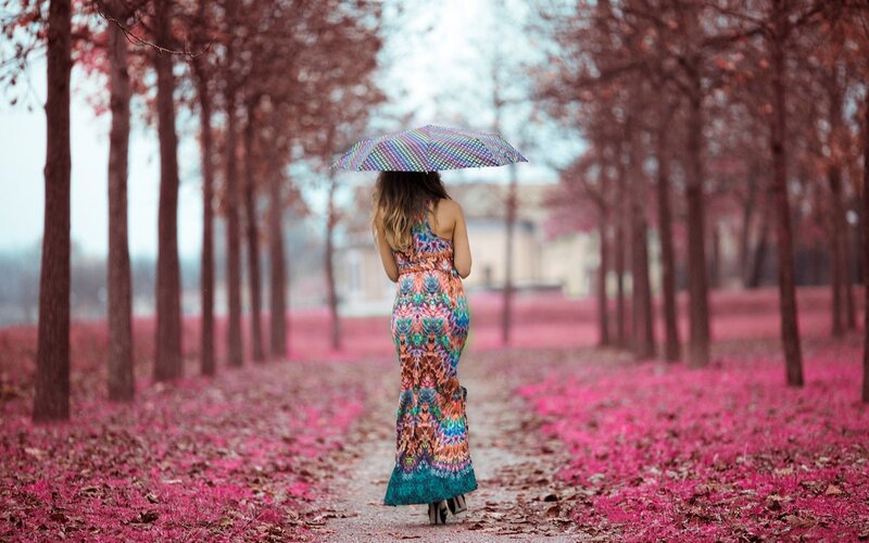 Woman with Umbrella — Pink, Serene