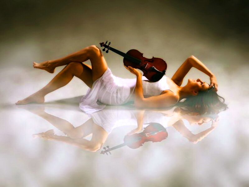 Woman with Violin — White, Dreamy