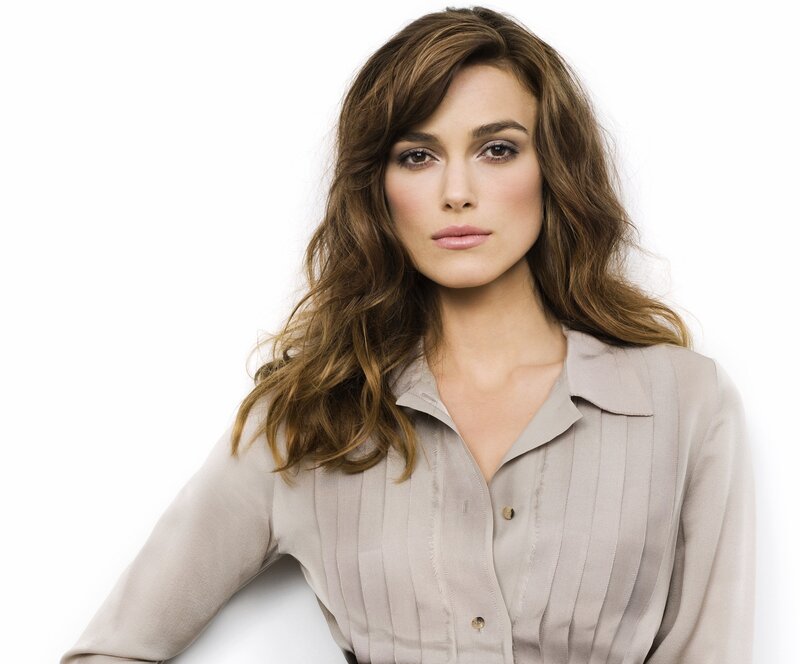 woman with wavy brown hair