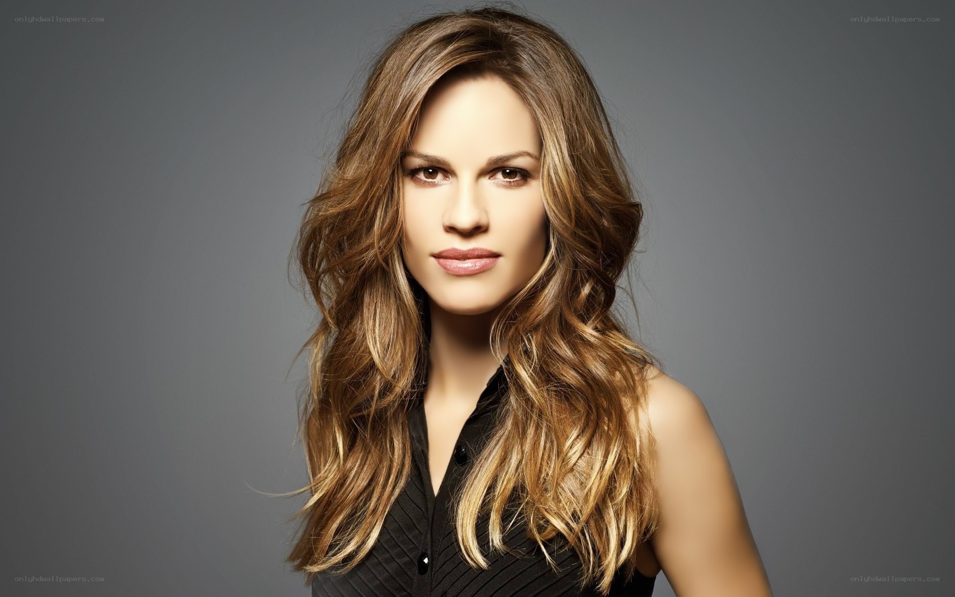 woman with wavy hair
