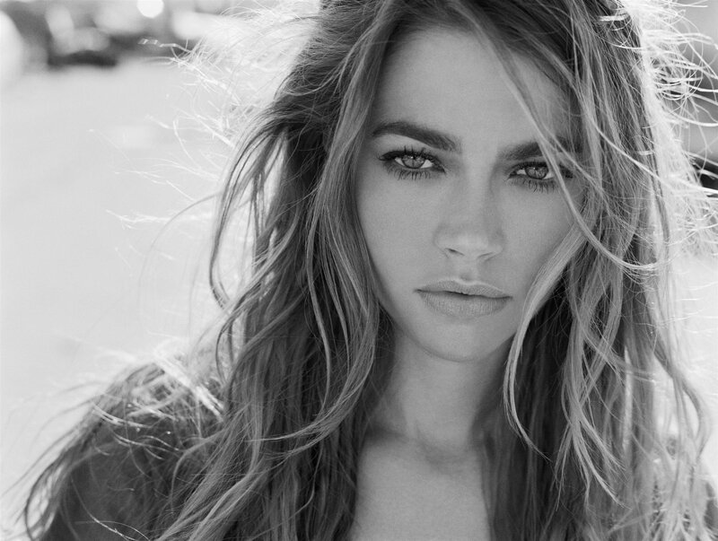 woman with wavy hair