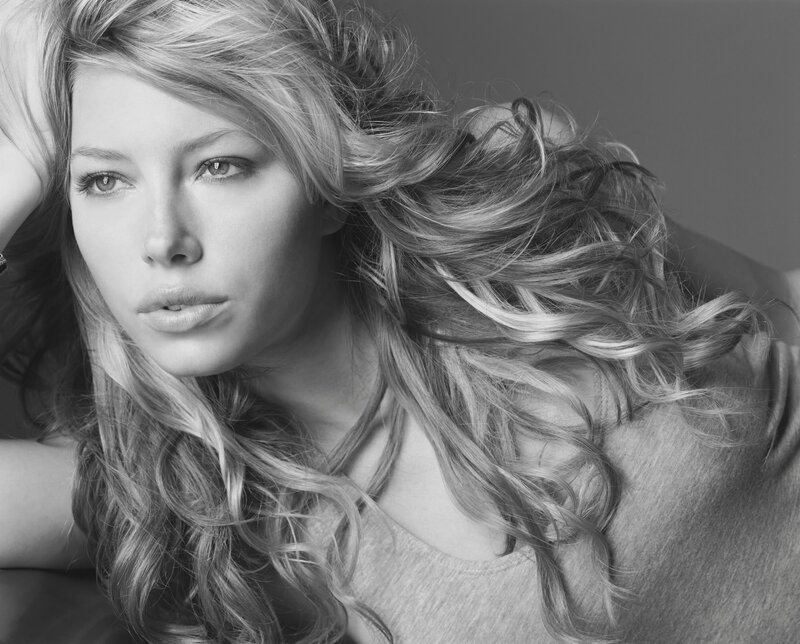 woman with wavy hair