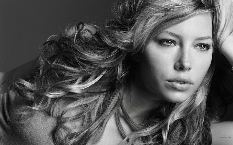 woman with wavy hair