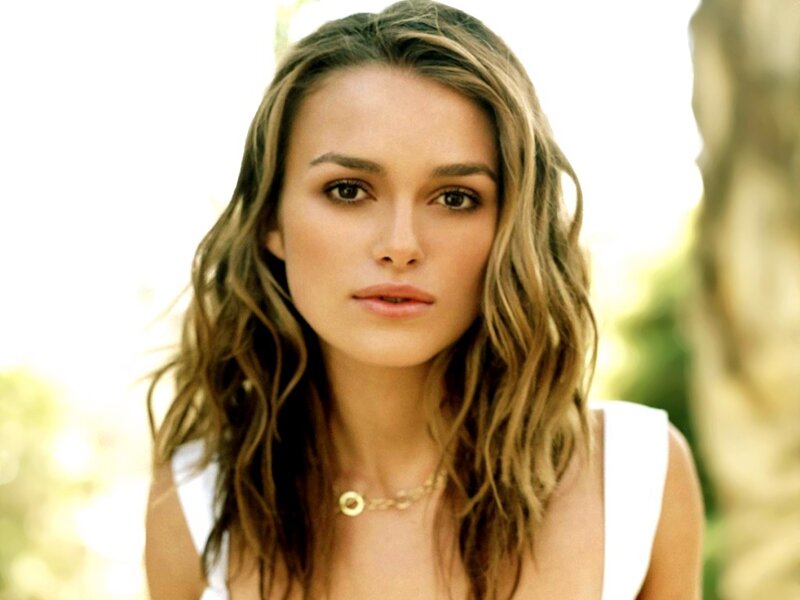 woman with wavy hair