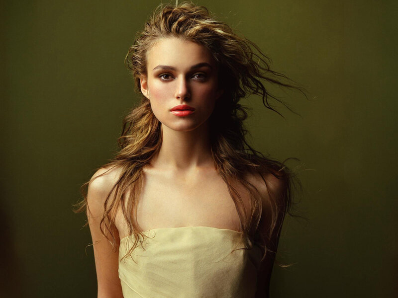 woman with wavy hair