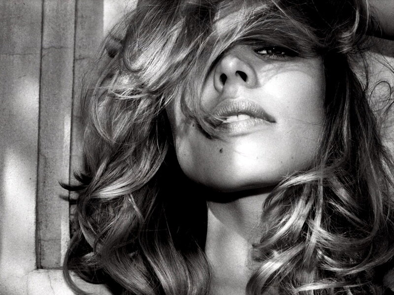 woman with wavy hair