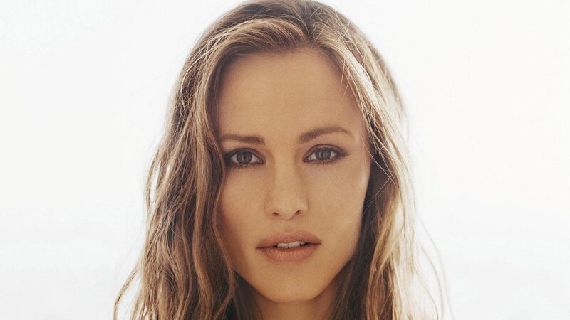 woman with wavy hair