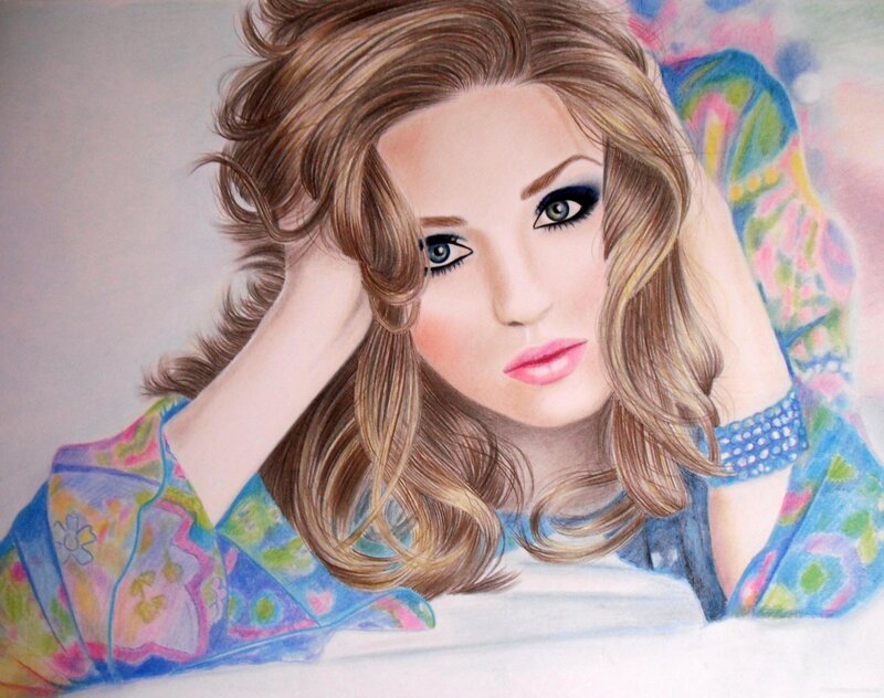 Woman with Wavy Hair — Brown, Calm, Illustration