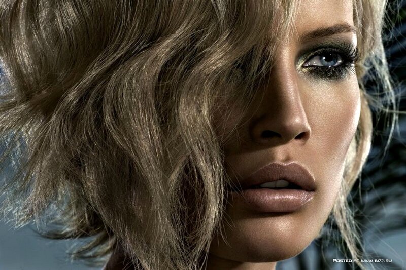 Woman with Wavy Hair — Brown, Dramatic, Photograph, Eyes