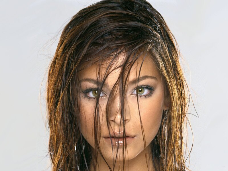 Woman with Wet Hair — Brown, Neutral, Photograph, Wet Hair, Green Eyes, Studio Lighting, White, Beige