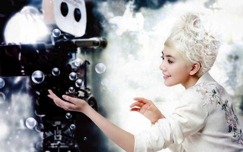 Woman with White Hair — Dreamy, Photograph