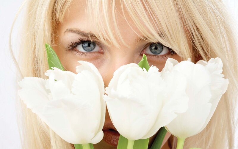 Woman with White Tulips — Serene