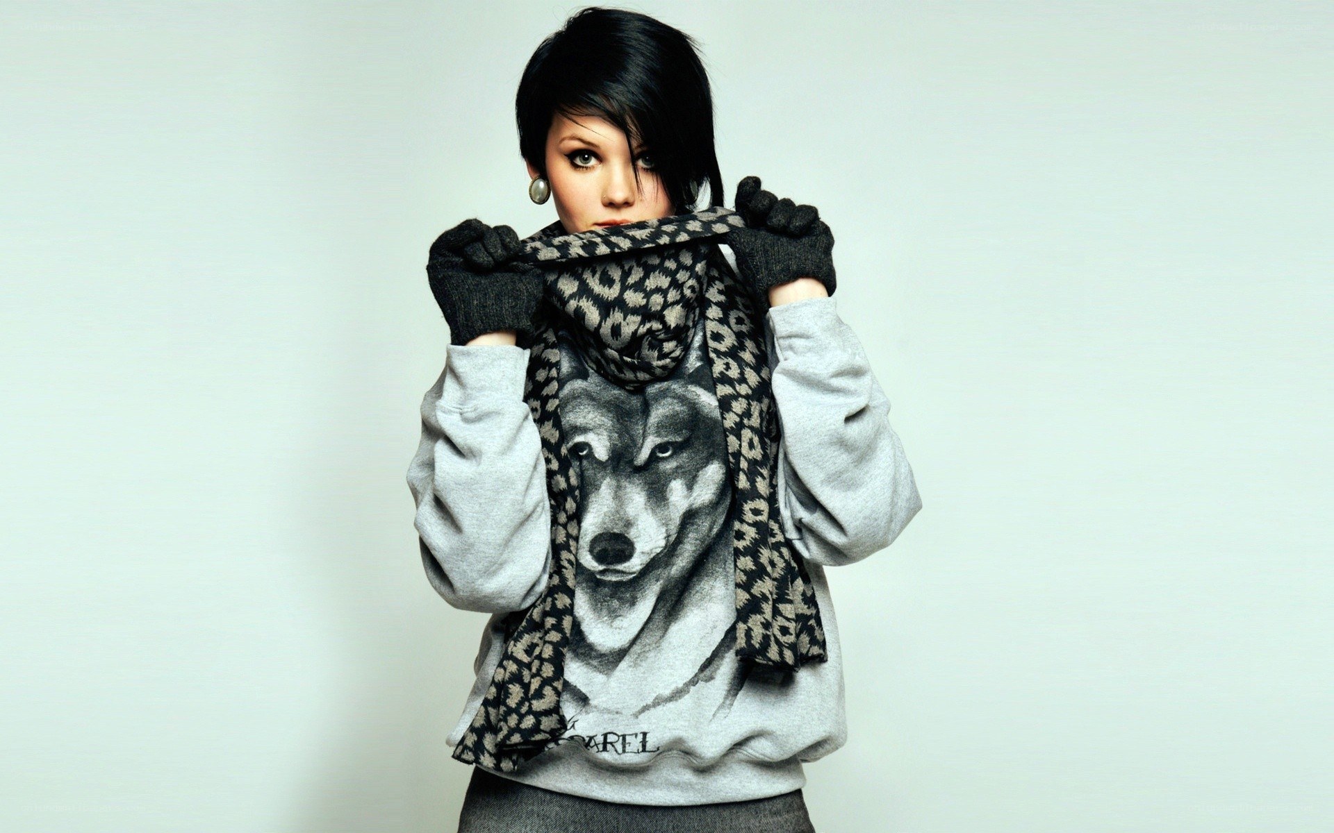 woman with wolf scarf