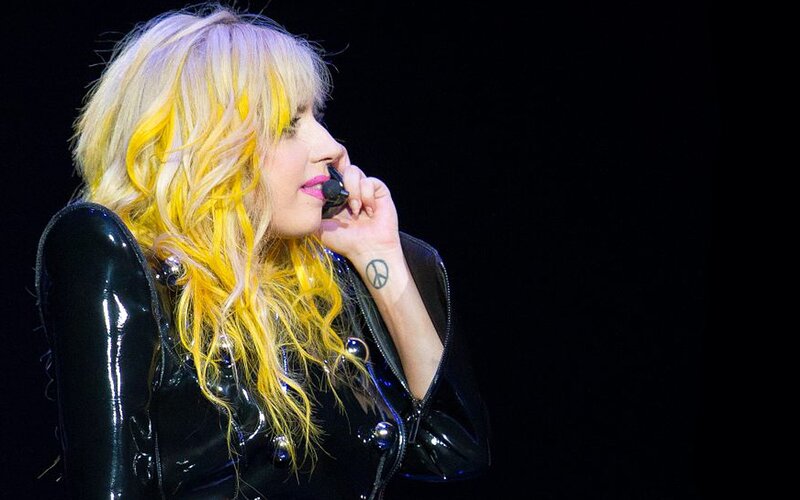 Woman with Yellow Hair — Dramatic, Night