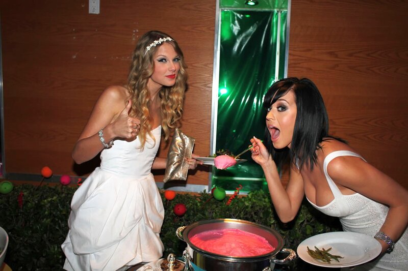Women at a fondue party