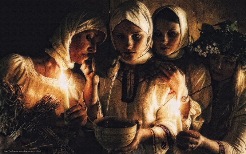 Women in traditional attire