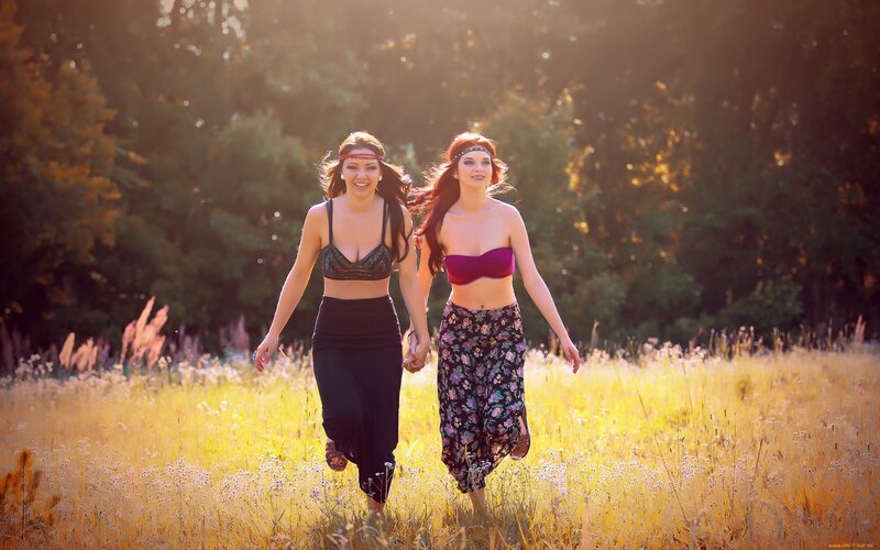 Women walking in a field