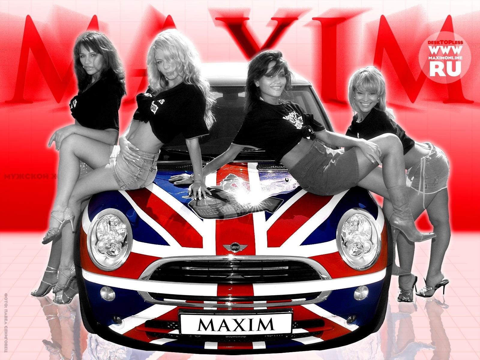 Women with Union Jack Mini