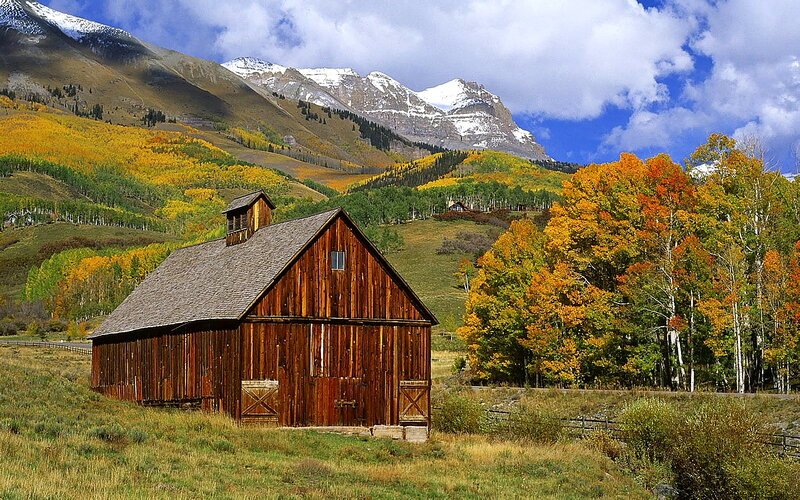 Wooden Barn in Mountains — Brown